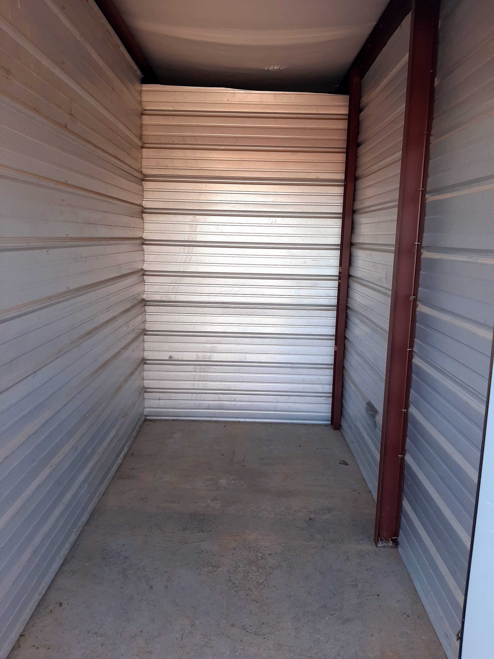 10x10 Storage Units  What Fits in 10 by 10 Storage Unit